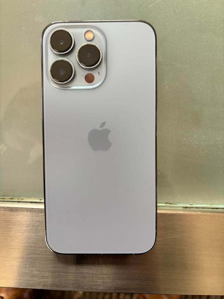 iPhone 13 Pro met doos en kabel, Gebruikt, Ophalen of Verzenden, IPhone 13 Pro, Zonder simlock