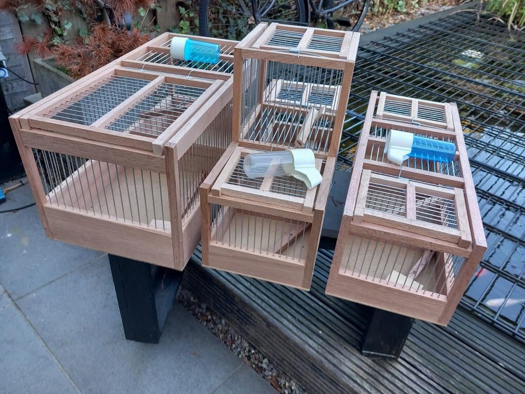 Vangkooien klepkooien voorfrontjes zitstokken Vangkooien, Ophalen of Verzenden, Nieuw, Hout, Vogelkooi