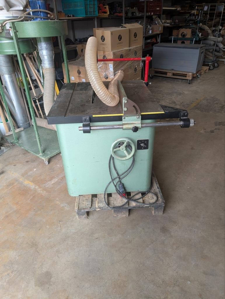 Cirkelzaag machine, Ophalen, Gebruikt, ., Harwi