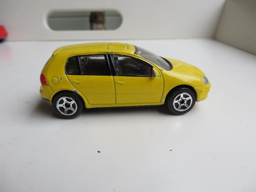 Realtoy 3 inch Volkswagen Golf V, Ophalen of Verzenden, Gebruikt, Auto
