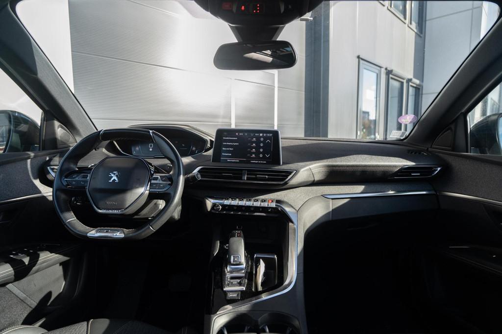 Peugeot 3008 1.2 PureTech GT Line Cam|LED|Carplay|PANO|VOL!, 1295 kg, 1199 cc, Leder en Stof, Wit