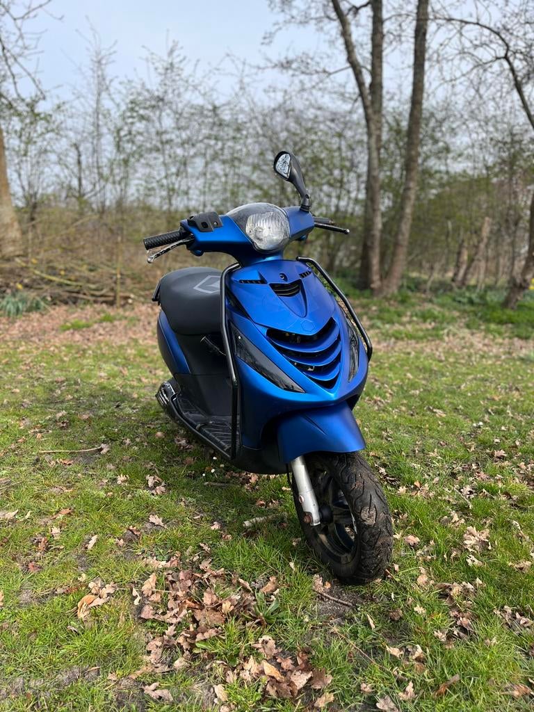 Piaggio Zip 4T 80cc 2018 Malossi 80+ km/u Nette Staat, Fietsen en Brommers, Scooters | Piaggio, Maximaal 45 km/u, Zip, Ophalen of Verzenden