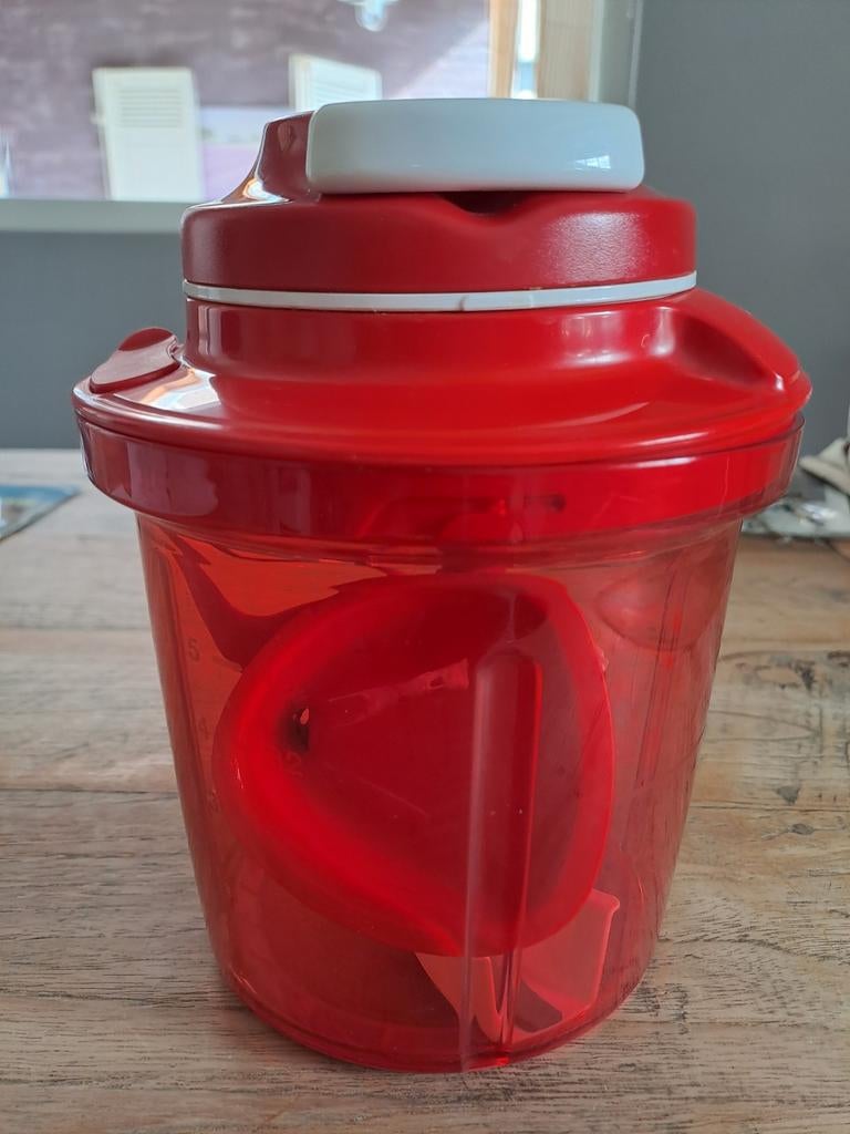 Tupperware hakken snijden en mixen, Huis en Inrichting, Keuken | Tupperware, Ophalen of Verzenden