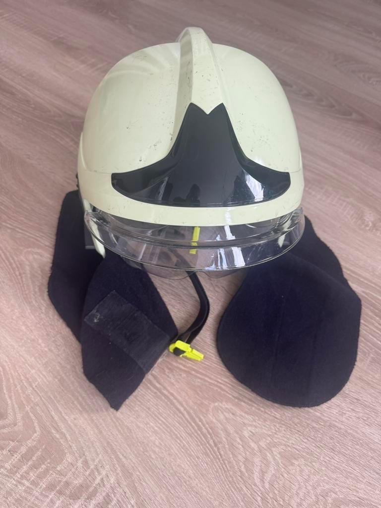 Brandweerhelm F1XF MSA, Verzenden, Landmacht, Nederland