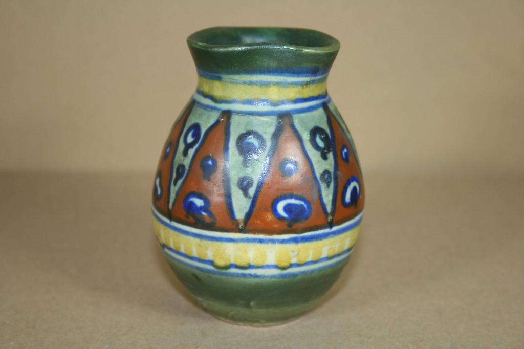 Gouda plateel vaasje, Ophalen of Verzenden