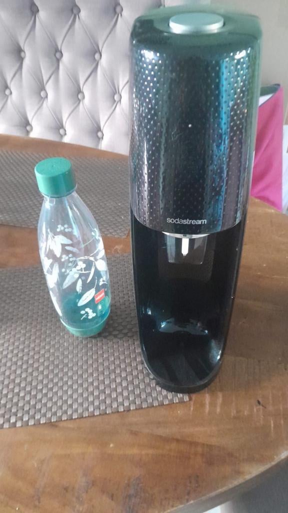 Sodastream met cilinder en fles, Ophalen of Verzenden