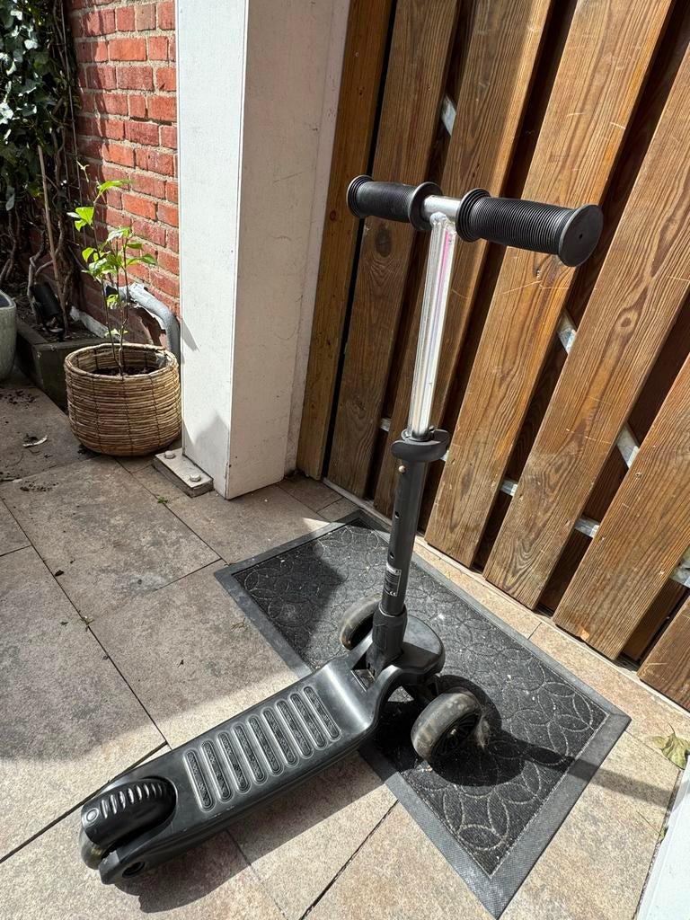 Turbo Ride Lifegoods Step met Lichtgevende Banden, Fietsen en Brommers, Steps, Ophalen, Gebruikt, Gewone step