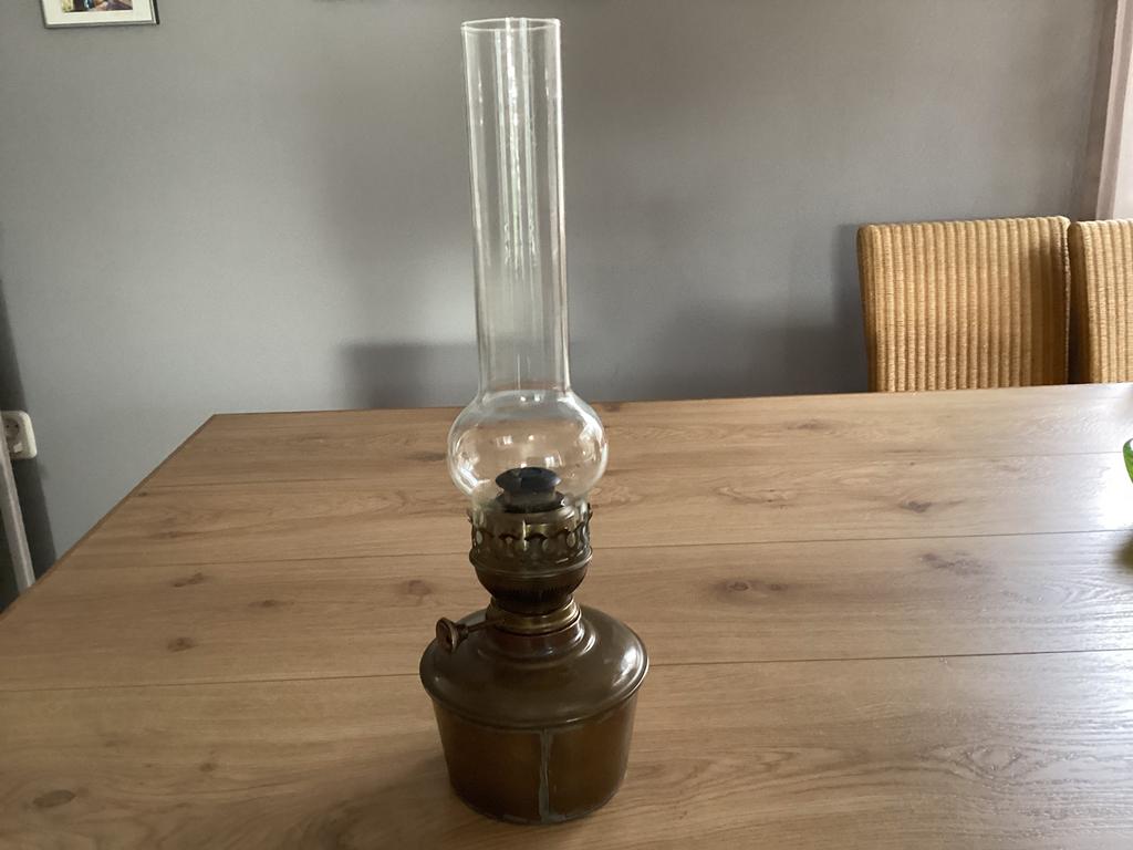 Antieke olielamp Ideal Brenner 20”, Ophalen of Verzenden, Gebruikt, Antiek, Minder dan 50 cm