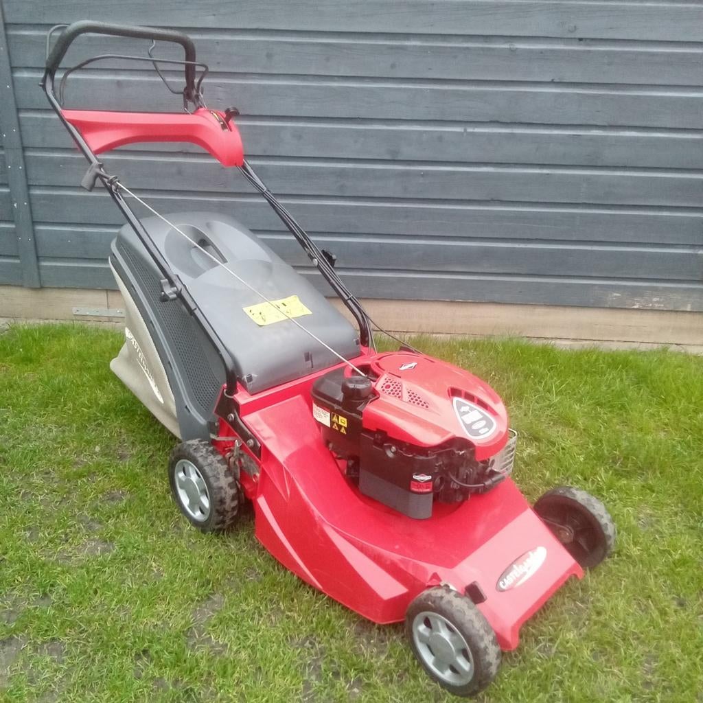 CASTELGARDEN GRASMAAIER ZELFRIJDEND BENZINE MAAIER, Ophalen, Cirkelmaaier, Gebruikt, Gastelgarden