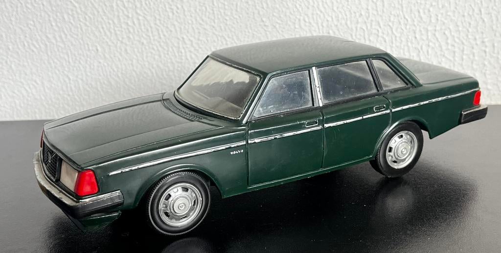 kunststoffen model Volvo 244 GL Stahlberg, Ophalen of Verzenden, Gebruikt, Auto's