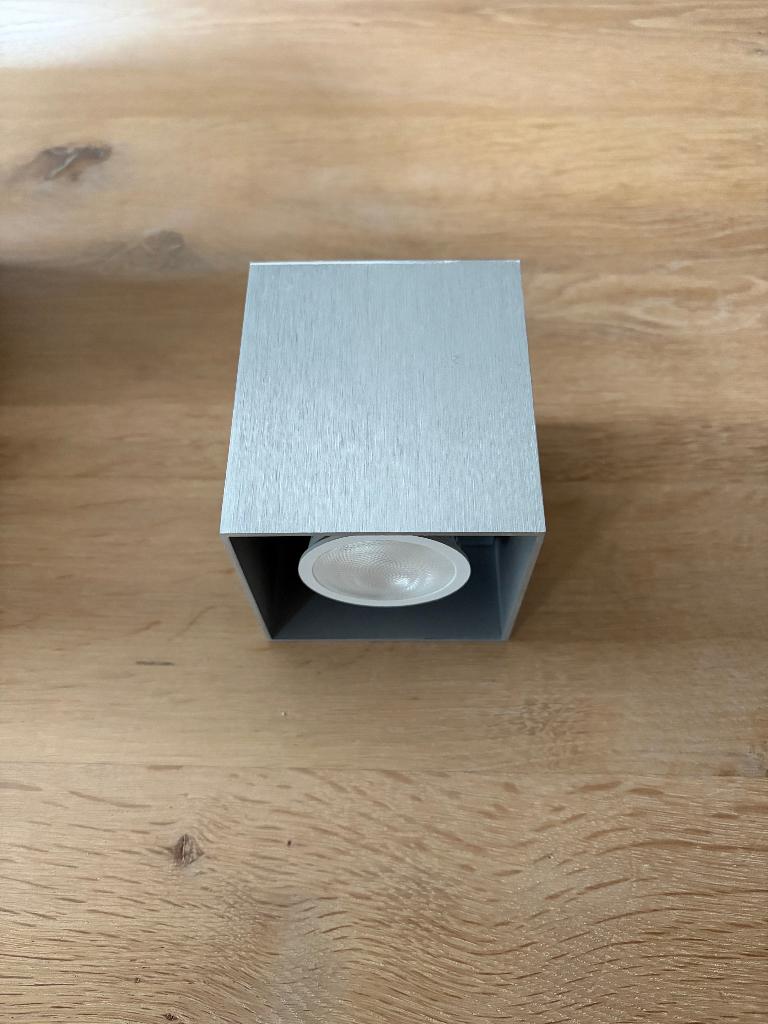 Opbouw spots GU10 plafond 8 stuks rvs vierkant, Gebruikt, Metaal of Aluminium, Ophalen of Verzenden, Led