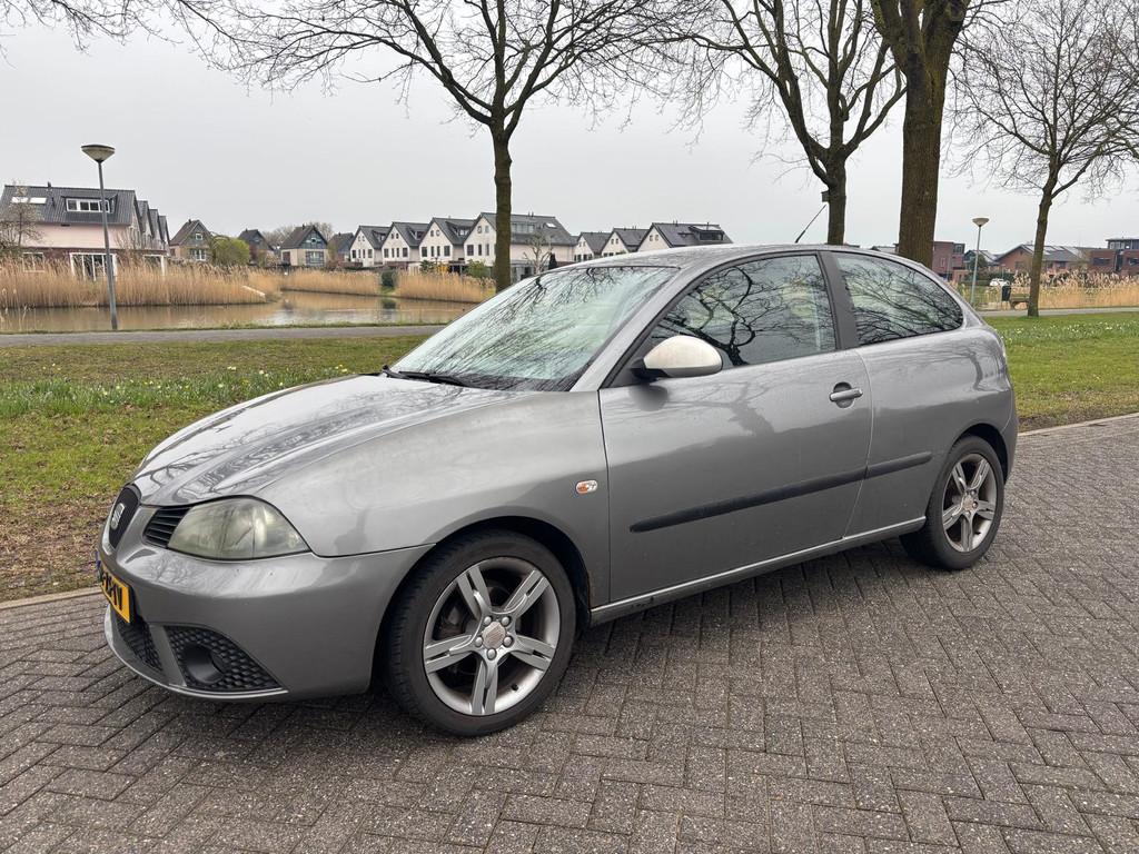 SEAT Ibiza 1.6-16V Sportstyle (bj 2008), Voorwielaandrijving, 4 cilinders, Ibiza, Bedrijf