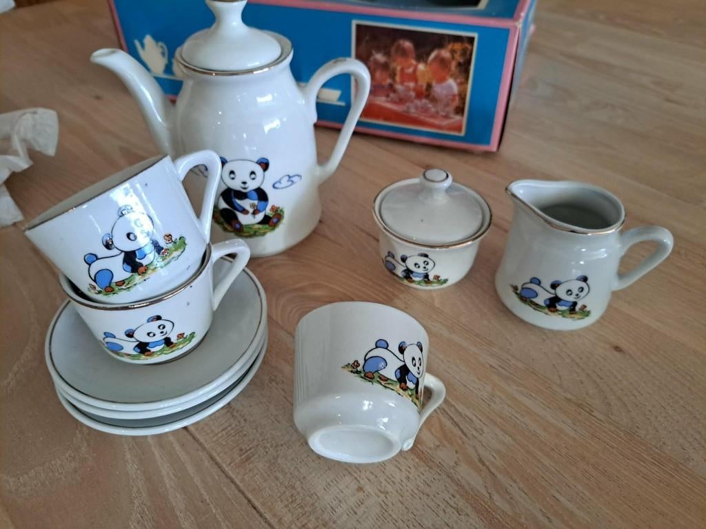 Vintage Kahla porselein kinderservies panda design, Antiek en Kunst, Antiek | Servies los, Ophalen of Verzenden
