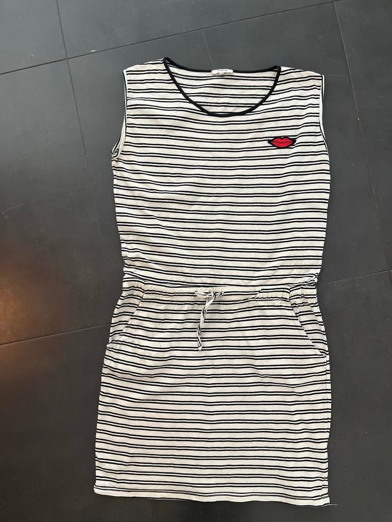 Gestreepte zomerjurk maat l, Kleding | Dames, Jurken, Blauw, Maat 42/44 (L), Ophalen of Verzenden, Gedragen