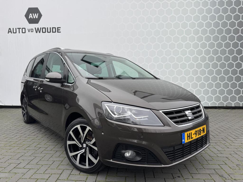 Seat Alhambra 1.4 TSI Style Panoramadak elek schuifdeur trek, Auto's, 4 cilinders, 7 stoelen, Origineel Nederlands, 1668 kg