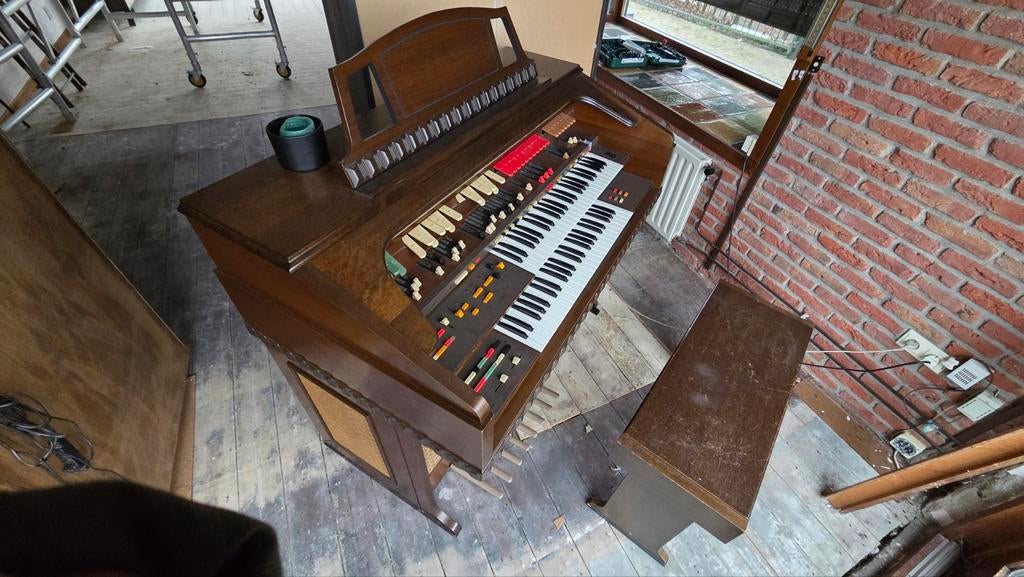 Eminent 2000 Grand Theatre orgel gratis, Ophalen, Gebruikt, 2 klavieren, Orgel