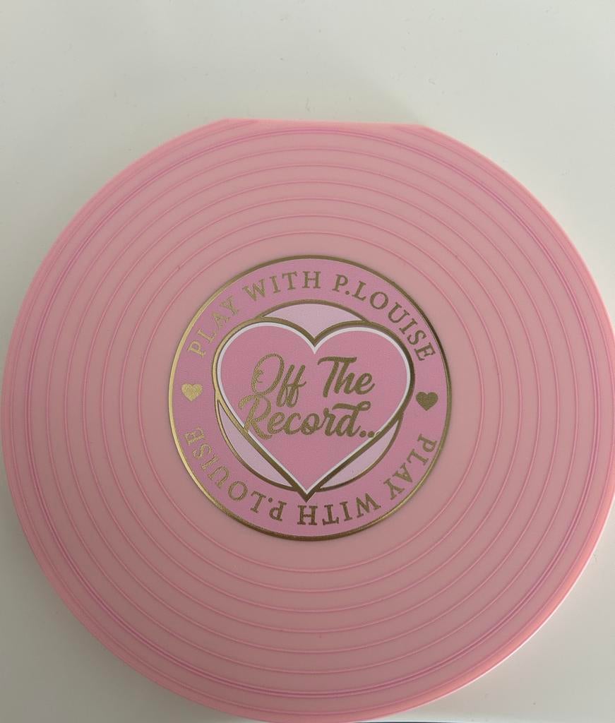 P.Louise Off The Record oogschaduwpalet, Ogen, Nieuw, Ophalen of Verzenden, Make-up