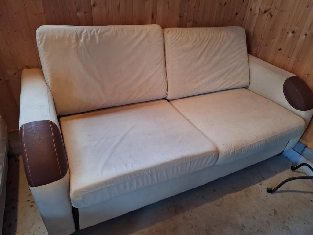 Gratis Stoffen beige banken / bankstel; 2 en 2,5 half zitter, Ophalen of Verzenden, Gebruikt