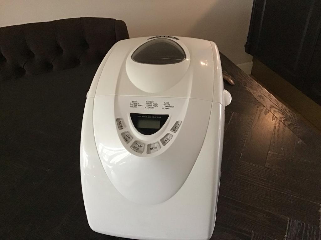 Broodbakmachine - Maak zelf heerlijk vers brood!, Met timer, Gebruikt, 800 tot 1200 gram deeg, Ophalen of Verzenden