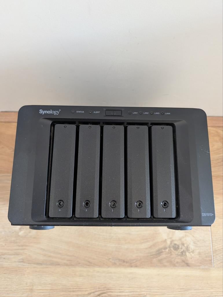 Synology DS1515+ NAS, Ophalen, Gebruikt