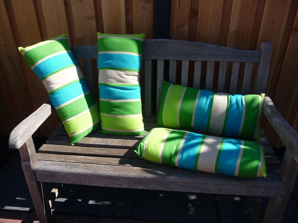 Kussens 4x groen blauw - NIEUW, Ophalen, Zo goed als nieuw, Blauw, Rechthoekig