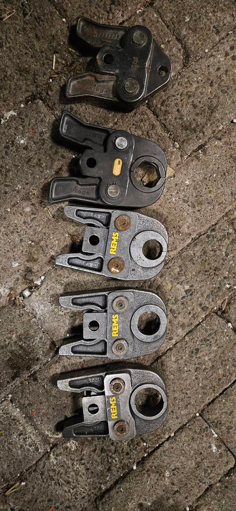 Viega Megapress persbekken  en V- profiel, Doe-het-zelf en Verbouw, Gereedschap | Handgereedschap, Ophalen, Gebruikt