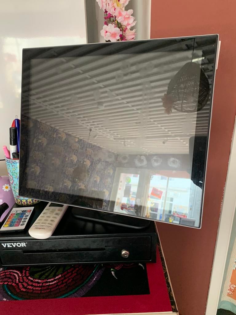 Nette POS touch schermen of Kassa systeem, Ophalen, Zo goed als nieuw, Minder dan 80 cm