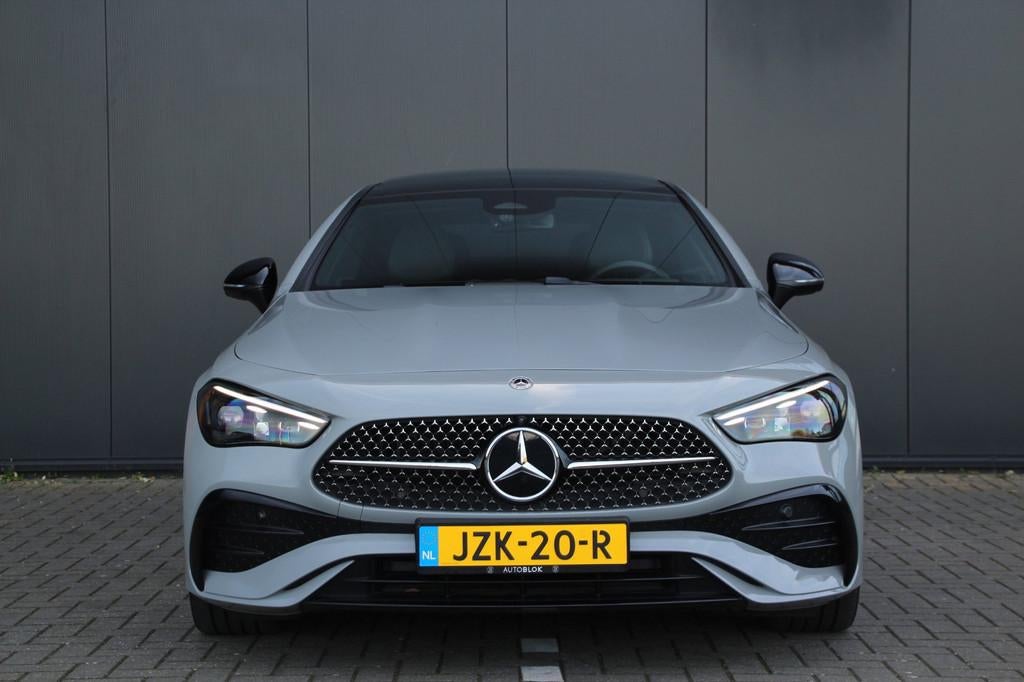 Mercedes-Benz CLE Coupé Mercedes-Benz CLE Coupé 200 AMG Li, Auto's, Automaat, Adaptive Cruise Control, 4 cilinders, 4 stoelen