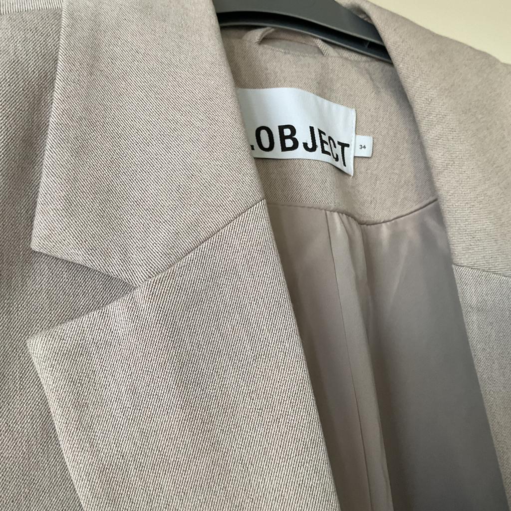 Blazer zandkleur maat 34, Kleding | Heren, Kostuums en Colberts, Ophalen of Verzenden, Zo goed als nieuw, Maat 46 (S) of kleiner