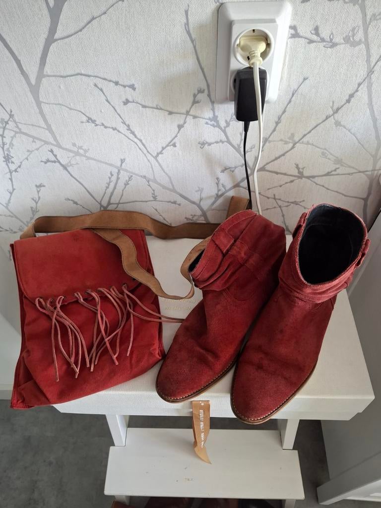 Rode laarsjes mt 41 en bijbehorende schoudertas, Ophalen of Verzenden, Zo goed als nieuw, Rood