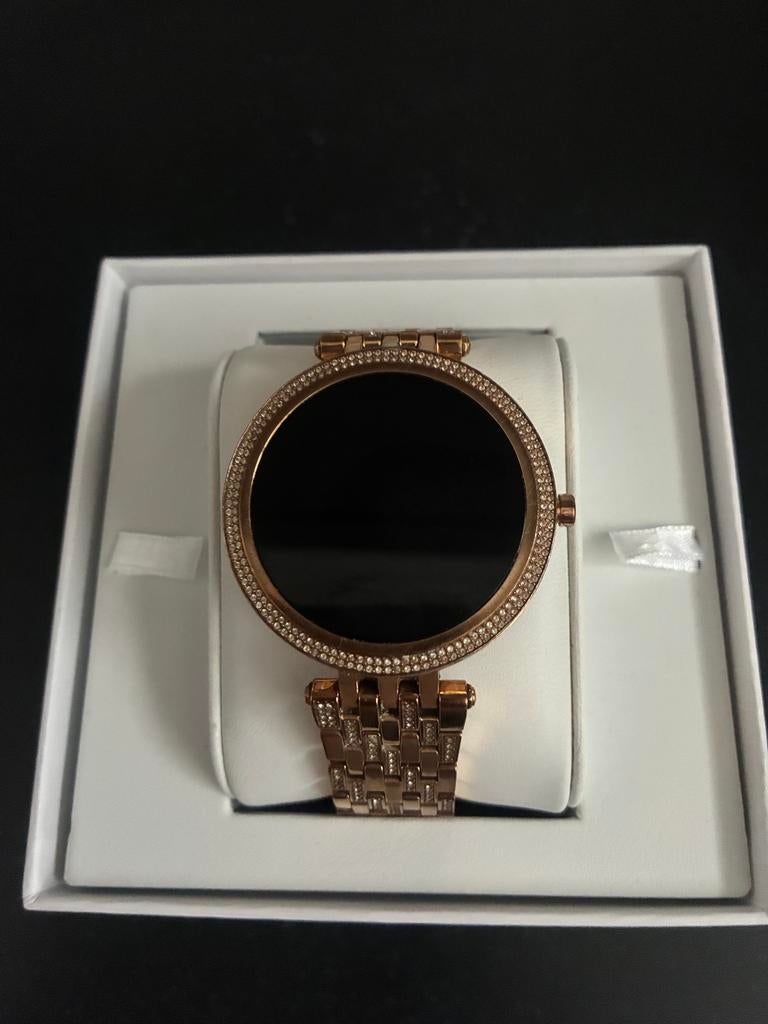 Michael Kors Smartwatch met doos en oplader, Sieraden, Tassen en Uiterlijk, Smartwatches, Ophalen of Verzenden, Zo goed als nieuw