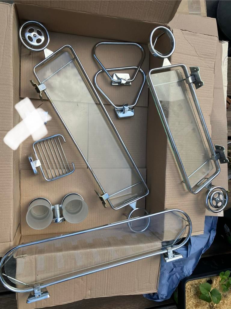 Partij Badkameraccessoires Geesa, Huis en Inrichting, Ophalen, Gebruikt, Overige kleuren, Overige typen