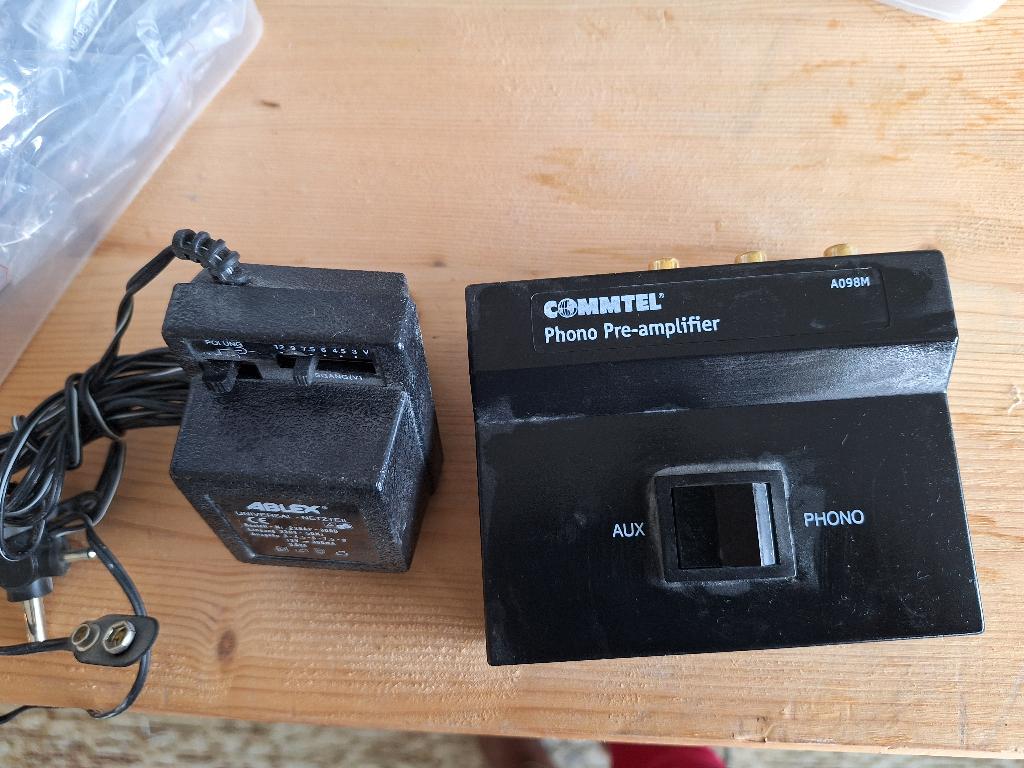 Commtel phono pre-amplifier, Ophalen of Verzenden, Zo goed als nieuw, Elektrische gitaar