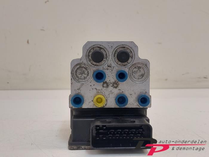 ABS Pomp van een Opel Vectra, Auto-onderdelen, Gebruikt, -, -, Opel