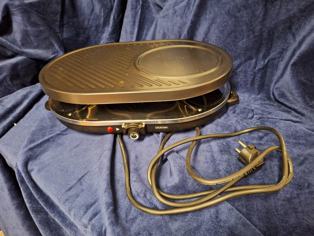 Blokker Gourmetstel - Compleet met pannetjes, Ophalen of Verzenden, Zo goed als nieuw, 4 t/m 7 personen