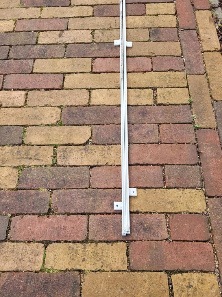 Gordijnrails - 2 stuks lengte 370cm  alleen af te halen, Gebruikt, Wit, Ophalen of Verzenden, 200 cm of meer