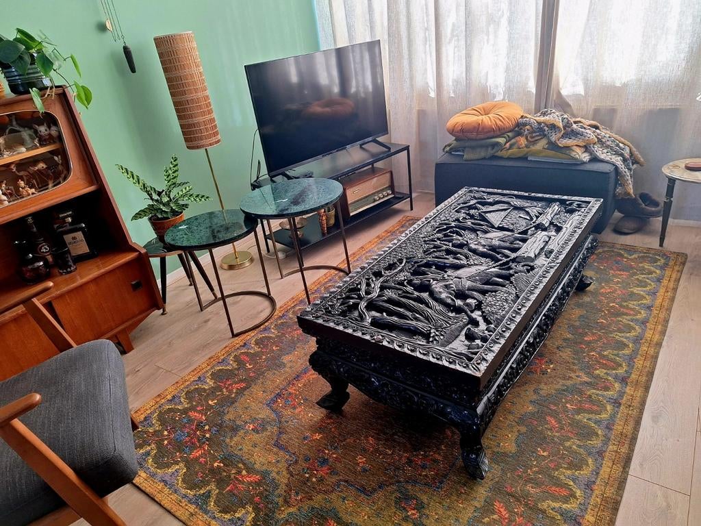 Vintage salontafel Azië met houtsnijwerk, Huis en Inrichting, Ophalen, Gebruikt, 100 tot 150 cm, 50 tot 100 cm