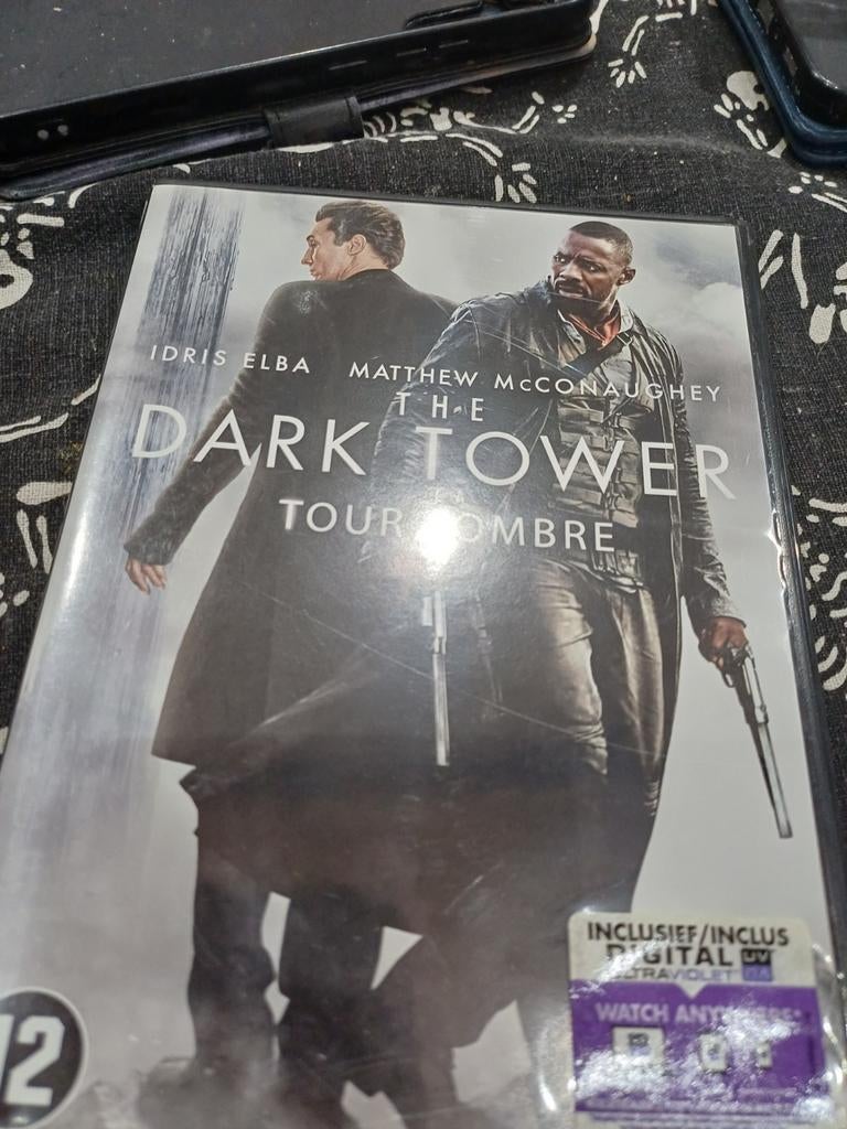 The dark tower, Alle leeftijden, Ophalen of Verzenden, Zo goed als nieuw