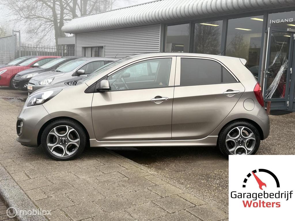 Kia Picanto 1.2 CVVT DynamicLine ECC LMV NIEUWE APK GARANTIE, Voorwielaandrijving, Gebruikt, Zwart, 4 cilinders