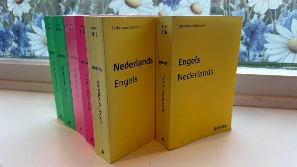 Prisma woordenboeken: Nederlands, Engels, Duits, Frans, Boeken, Ophalen of Verzenden, Zo goed als nieuw, Prisma of Spectrum, Nederlands