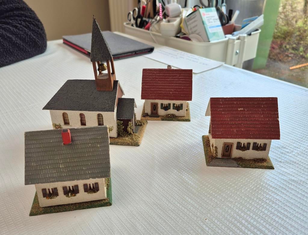 Vaupe miniatuur huisjes, Overige merken, Gebruikt, Gelijkstroom of Wisselstroom, Brug, Tunnel of Gebouw