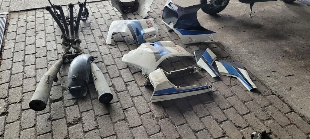 Kruipdelen Honda CBX 750 F2 - Kuipdelen en uitlaat, Motoren, Ophalen, Gebruikt