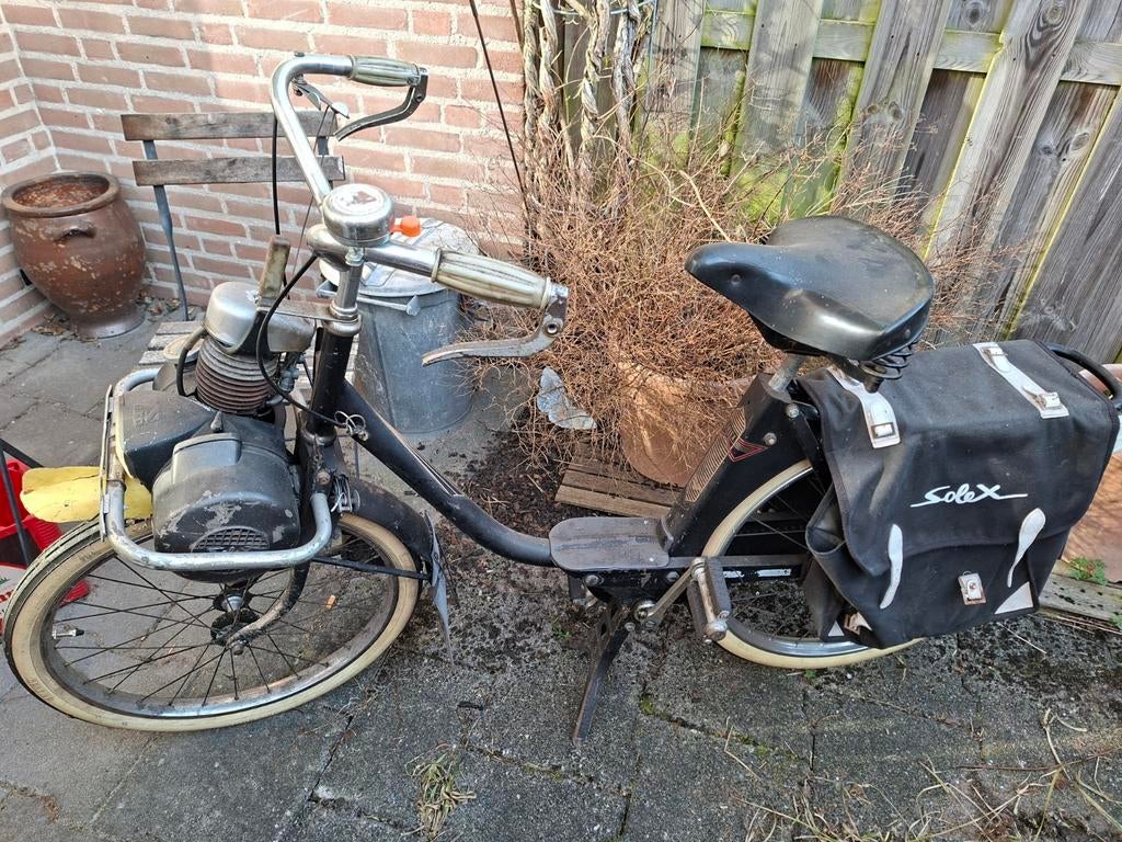 Solex 1967 geheel origineel (nieuwe banden, nagelopen), Fietsen en Brommers, Ophalen, Benzine, Overige merken