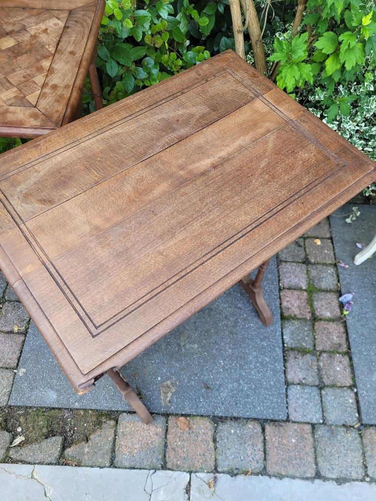 Antieke kleine bijzettafel, sidetable, Huis en Inrichting, Tafels | Sidetables, Ophalen, Heikant 21 Kaatsheuvel, 50 tot 100 cm