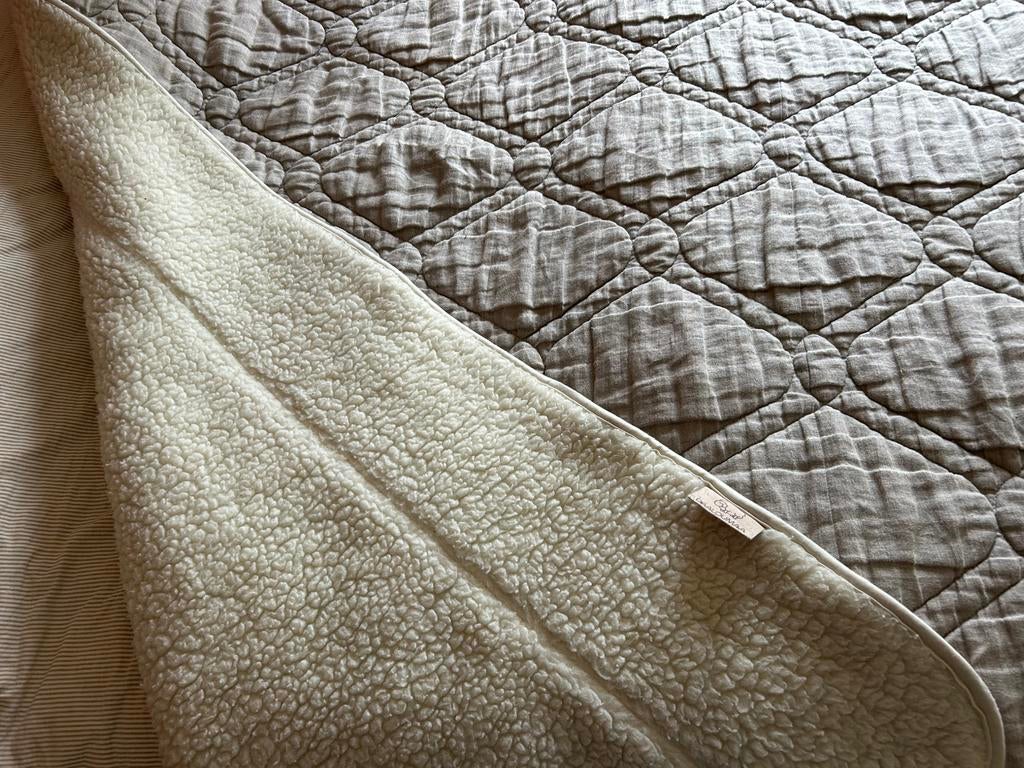 Daaloumaa dekbed 240x 220, Ophalen, Overige kleuren, Tweepersoons, Deken of Dekbed