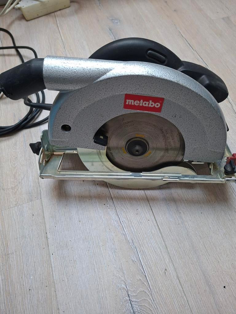 Metabo cirkelzaag 1400 watt, Doe-het-zelf en Verbouw, Gereedschap | Zaagmachines, Ophalen of Verzenden