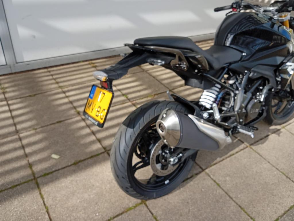BMW G 310 R (bj 2024) - foto 2