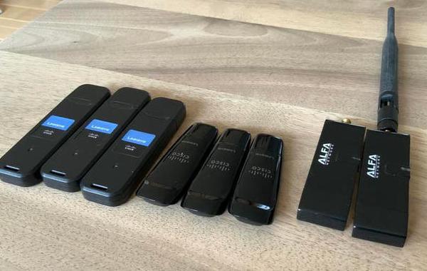 8 Wireless Network USB Adapters, Verzenden, Zo goed als nieuw