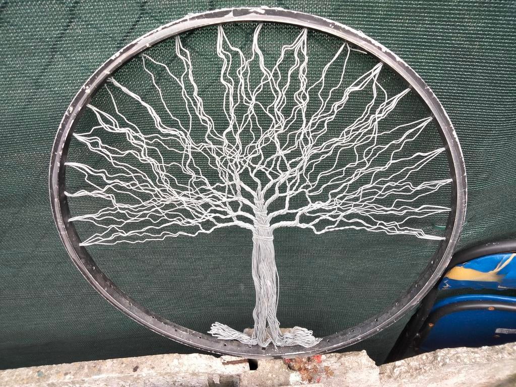 Kunstwerk in een wiel, Ophalen of Verzenden, Algemeen, Wiel