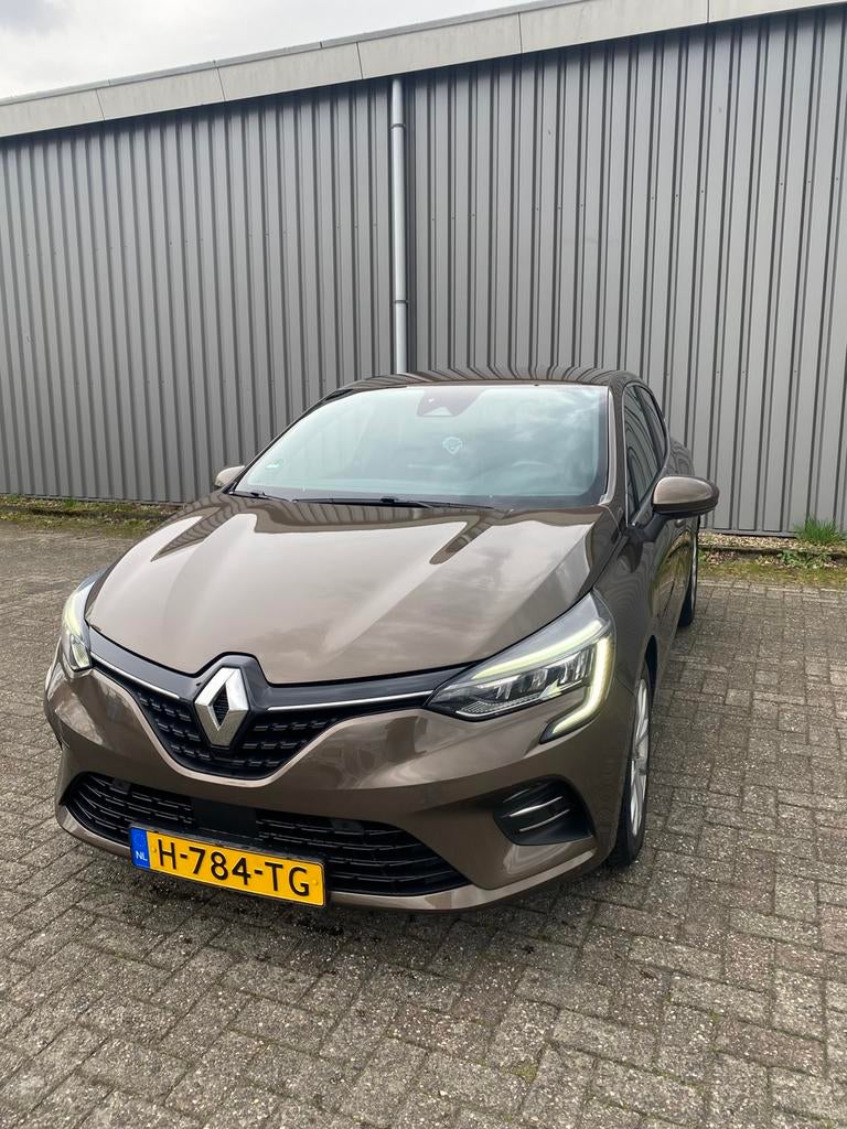 Renault Clio 1.0 TCe 100pk 2020 Bruin, Auto's, Voorwielaandrijving, 580 kg, Bruin, 100 pk
